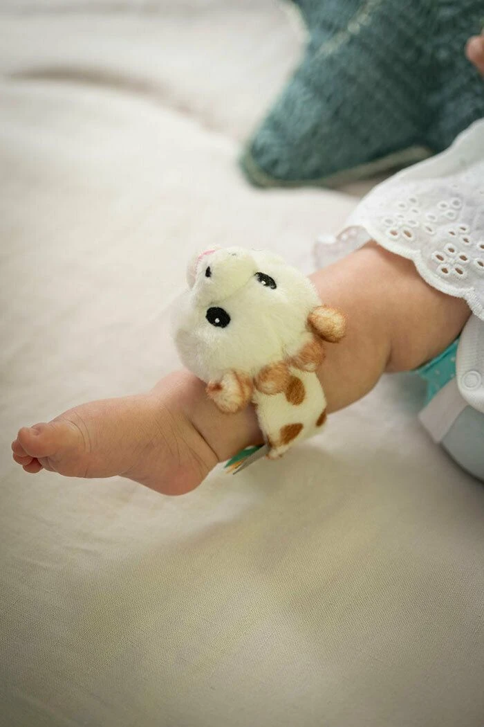 Sophie La Girafe Σόφι Καμηλοπάρδαλη Sweety Sophie Collection Λούτρινη Κουδουνίστρα Βραχιολάκι (S010332) - Image 2