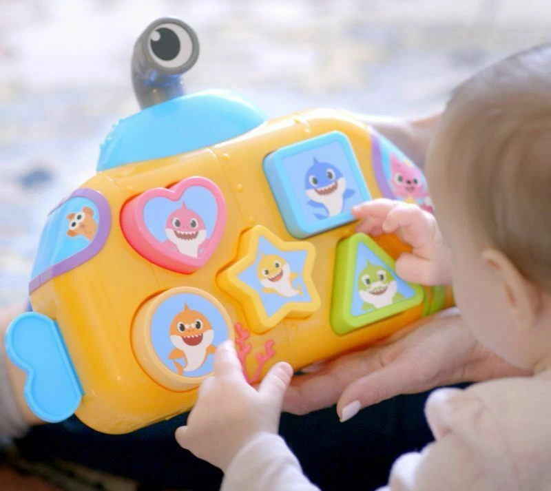 Giochi Preziosi Baby Shark Μουσικό Υποβρύχιο με Σχήματα (BAH11000) - Image 4